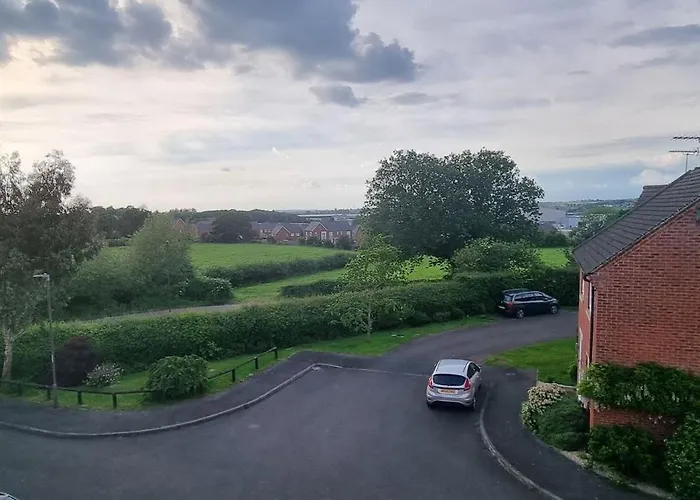 Guildhall - Beauluxe Properties Large Property - 3 Bedroom - 4 Beds - Sleeps Upto 6 People