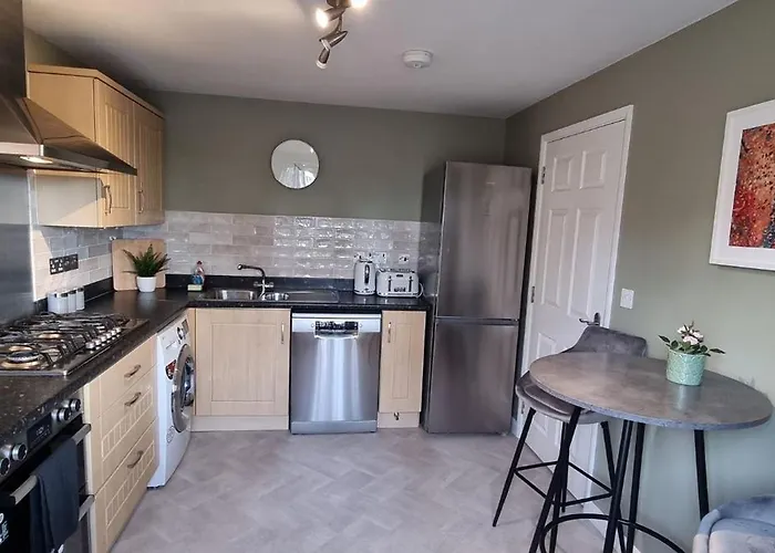 Guildhall - Beauluxe Properties Large Property - 3 Bedroom - 4 Beds - Sleeps Upto 6 People